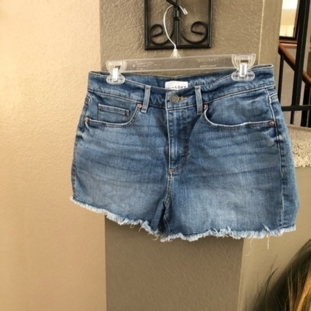 Loft Denim High Rise  Shorts Size 28